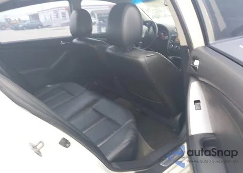 2010 Nissan Altima 3.5 Sr z USA, uszkodzony, nr VIN 1N4BL2AP0AN536724